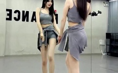 内射一面膜上边一面膜下边